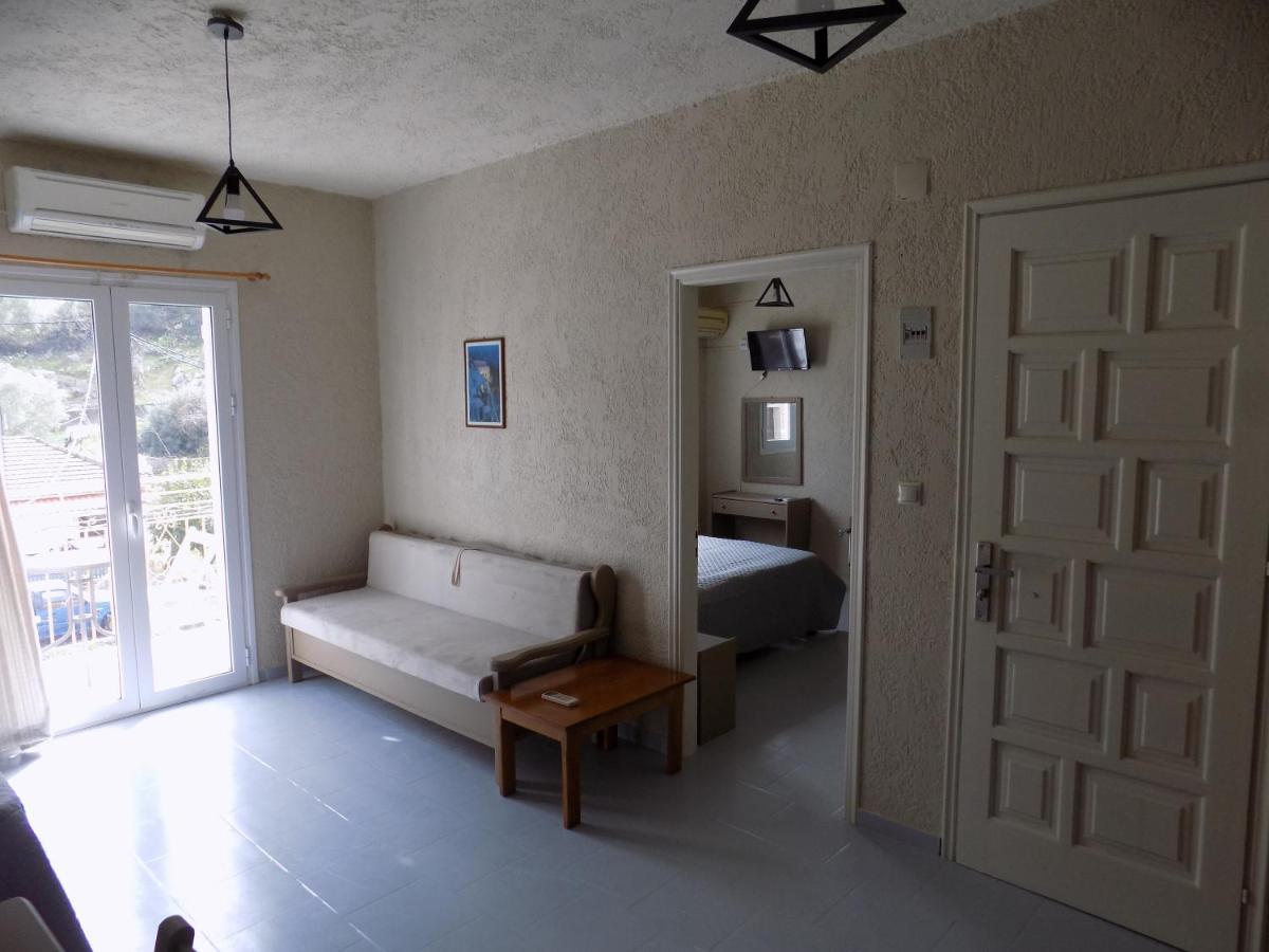 Afrodite Spacious Apartments! Айя-Евфимия Экстерьер фото