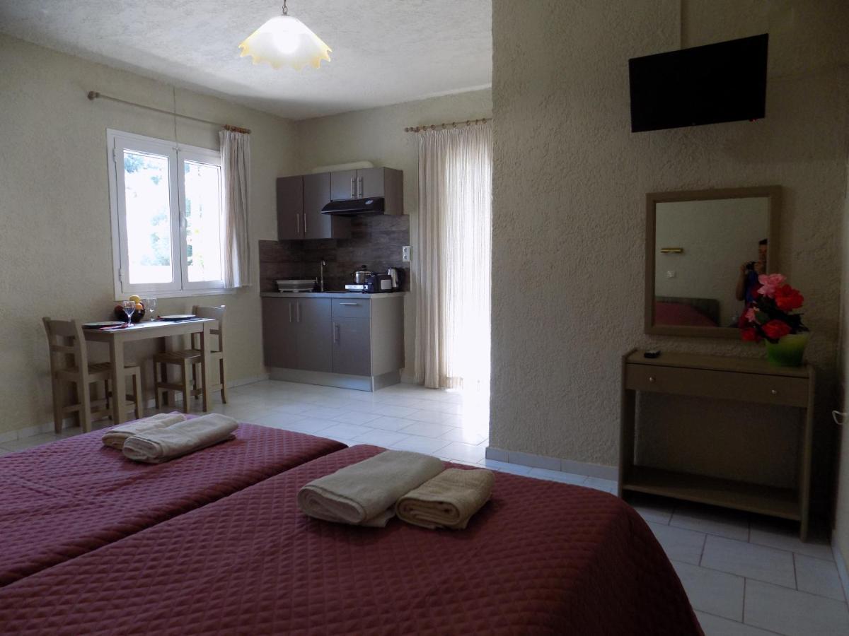 Afrodite Spacious Apartments! Айя-Евфимия Экстерьер фото